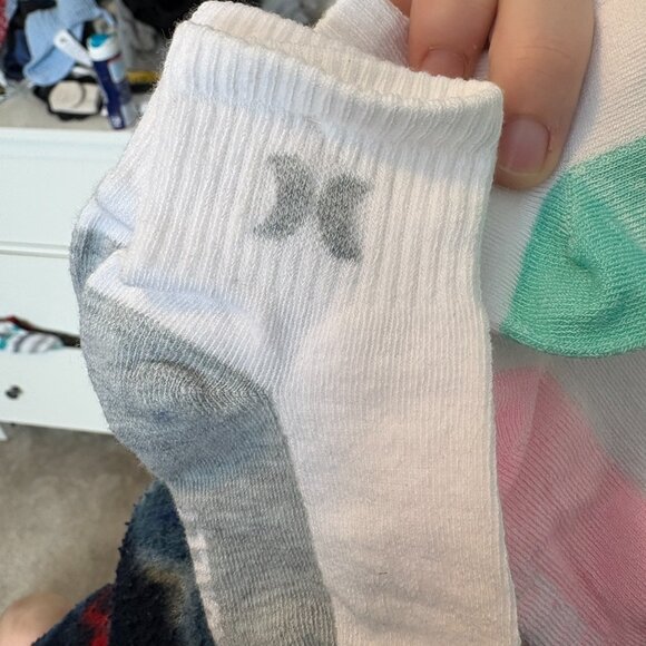 Hurley Toddler Baby Girl Socks NEW 4 pairs - Picture 4 of 4